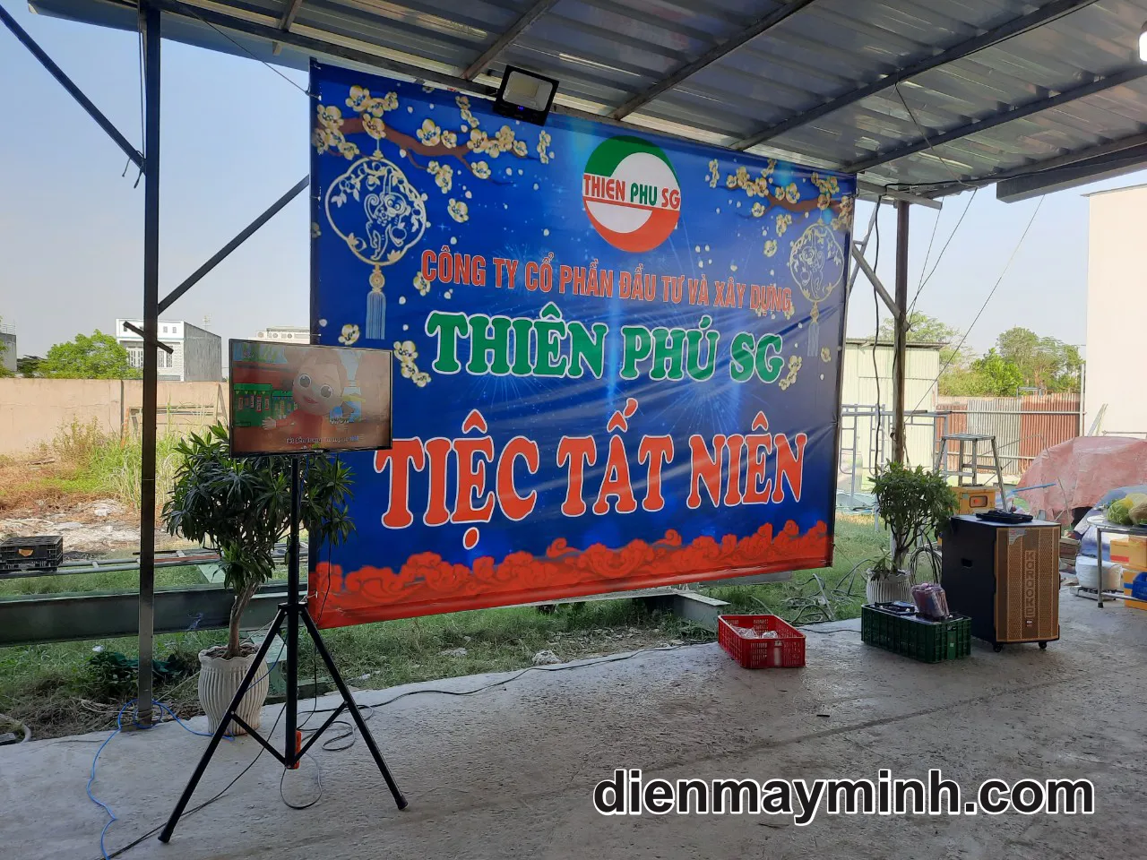 Cho Thuê Tivi Tại Huyện Hóc Môn Giá Rẻ Nhất – Đầy Đủ Kích Thước Từ 32–85 Inch